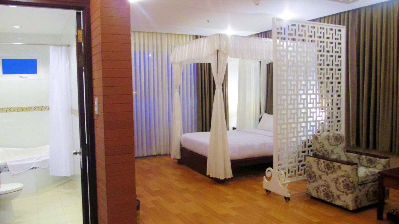 Anh Dao Mekong 2 Hotel Can Tho Bagian luar foto