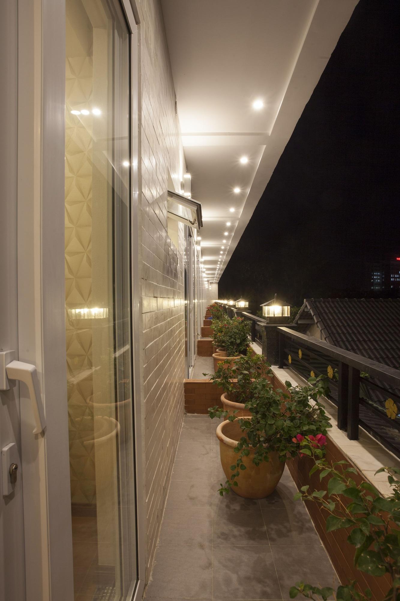 Anh Dao Mekong 2 Hotel Can Tho Bagian luar foto
